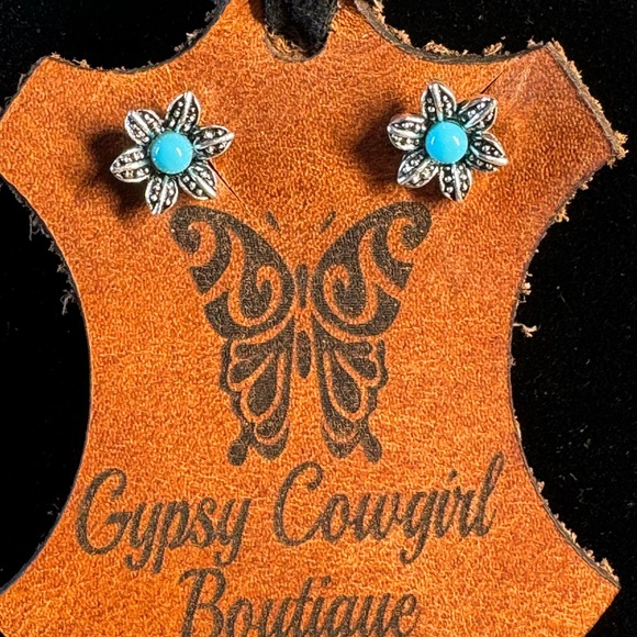 Southwest Style Turquoise Stud Post Fashion Earrings - Picture 5 of 7